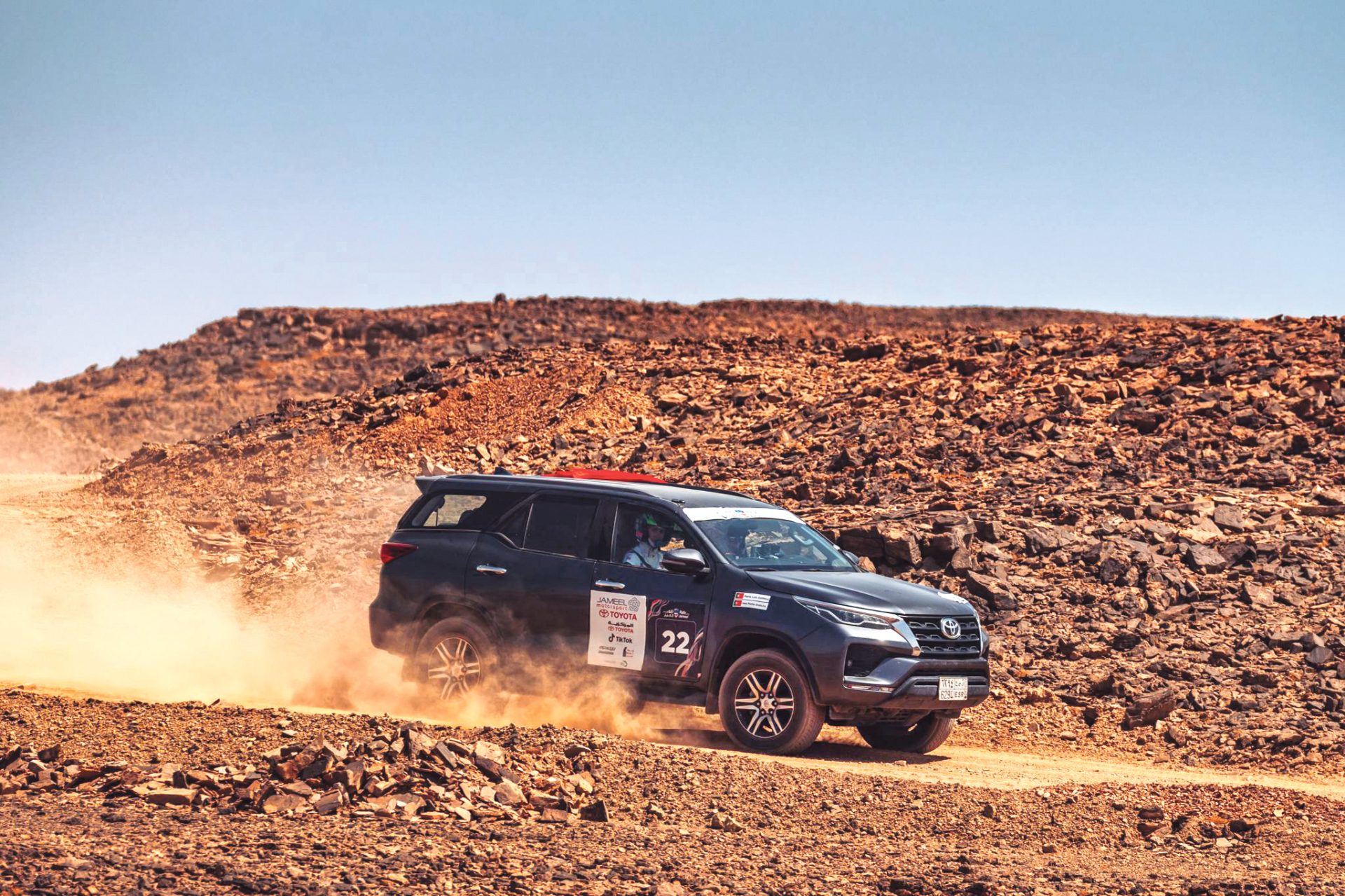 Maria Luís Gameiro e Inês Ponte Grancha. O gosto por aventuras levou a dupla ao Rally Jameel